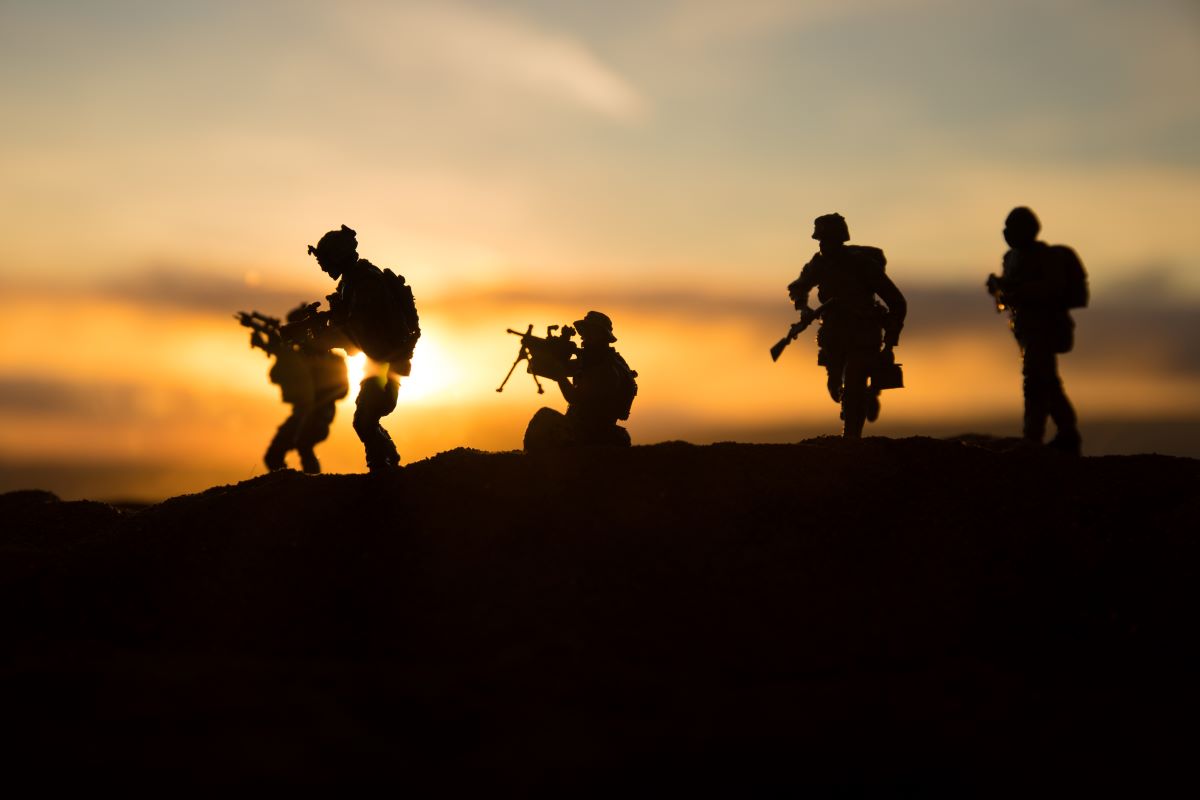 תמונה להמחשה חיילים בשדה הקרב